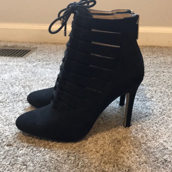BCBG Generation black heeled booties - Picture 3 of 4